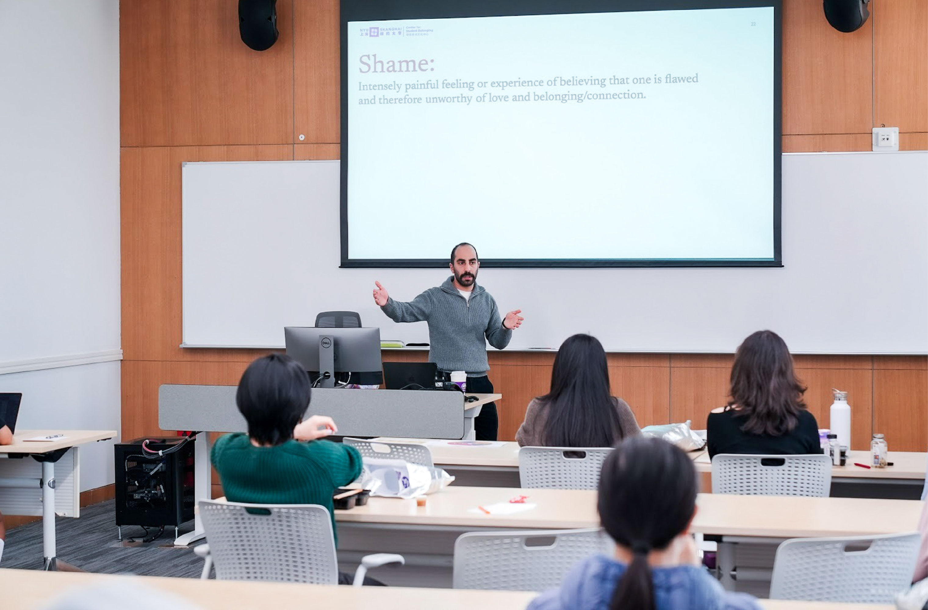 A series organized by the Center for Student Belonging reminds us to pay attention to our feelings and emotions. The biweekly sessions, run by social work graduate student Ali Motamedzadeh, MSW ’27, are meant to meet NYU Shanghai community members where they’re at and explore concepts such as happiness, emotional wellbeing, and brain development. 