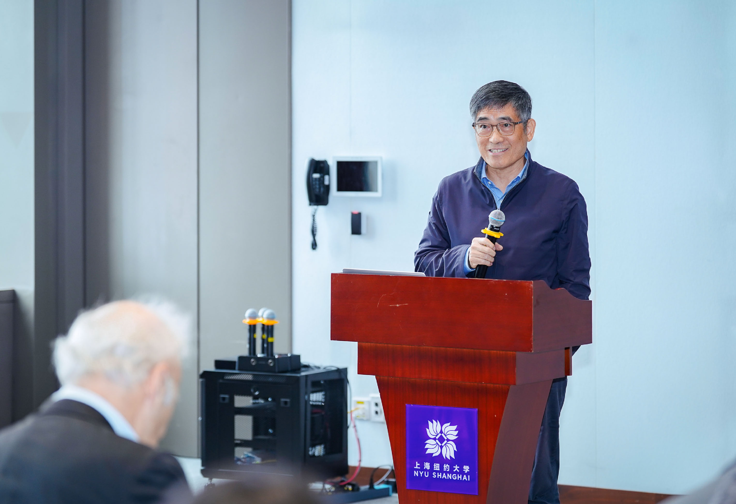 Chancellor Tong commenting following Professor Sing's talk