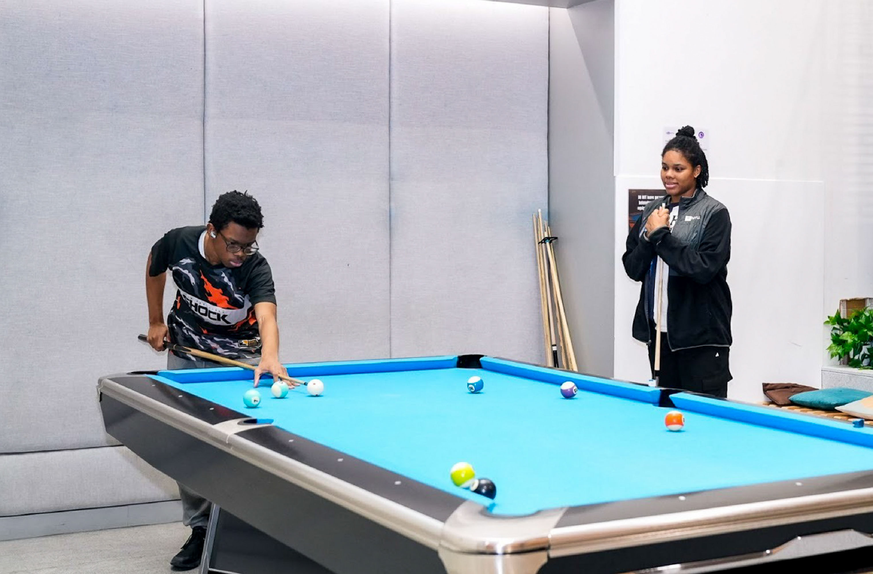 Ren Corbin ’29 and Mariah Evans ’26