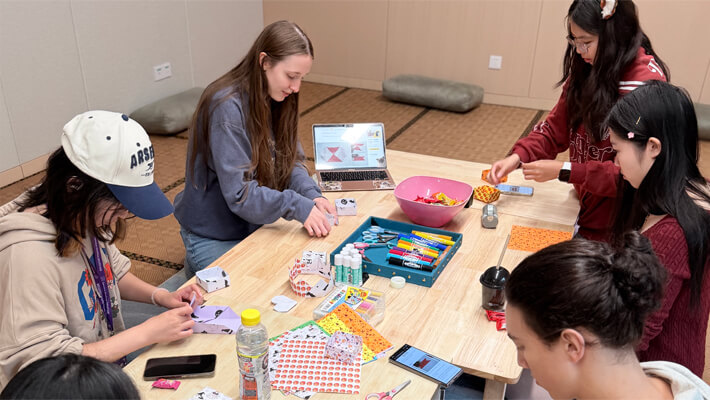 Peer-led Workshops