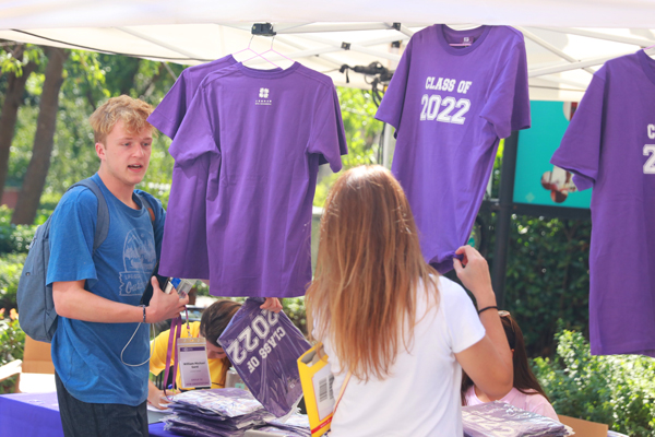 NYU Shanghai Welcomes Class of 2022