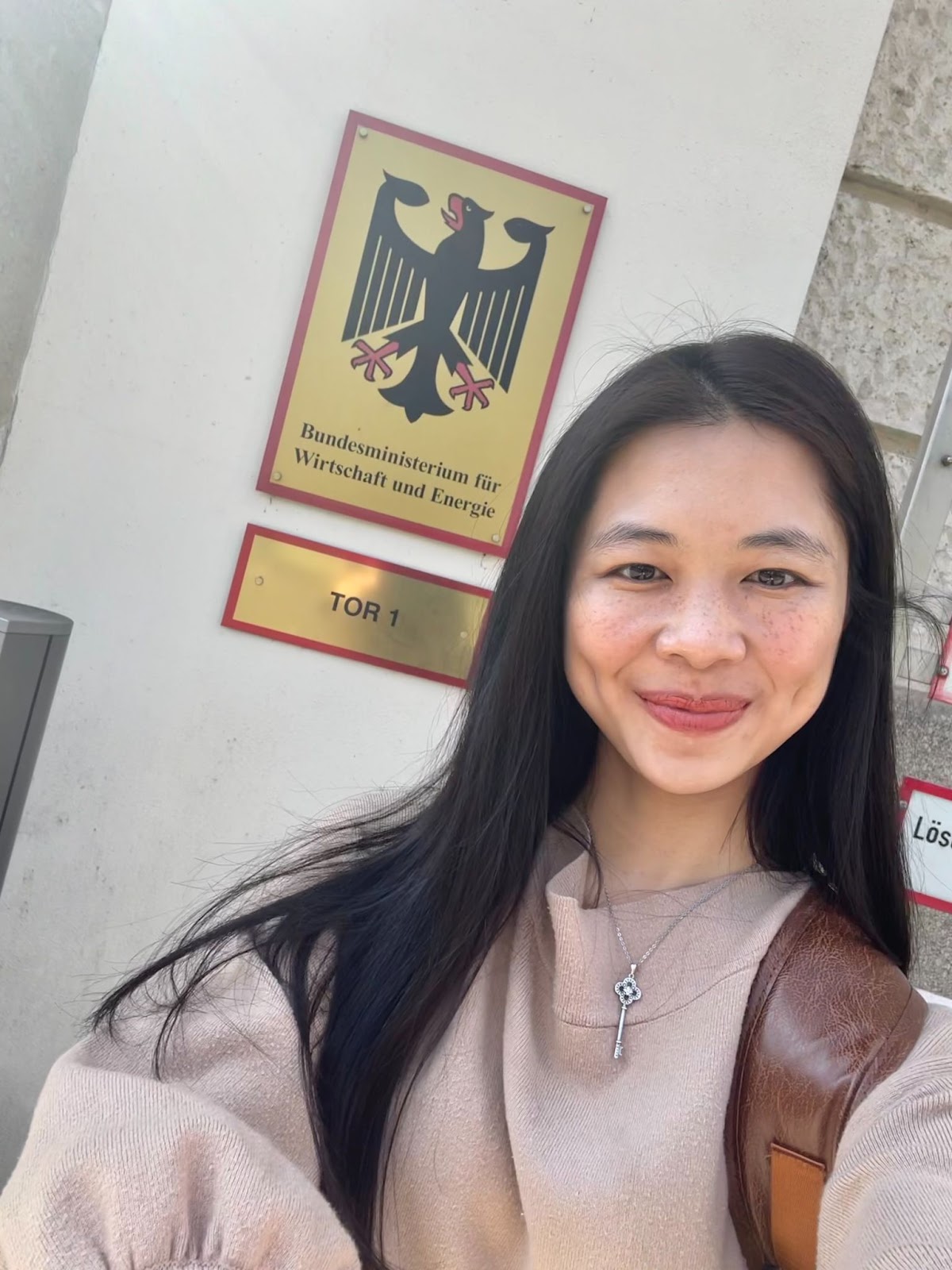 Caption: Cinny at the German Federal Ministry for Economic Affairs