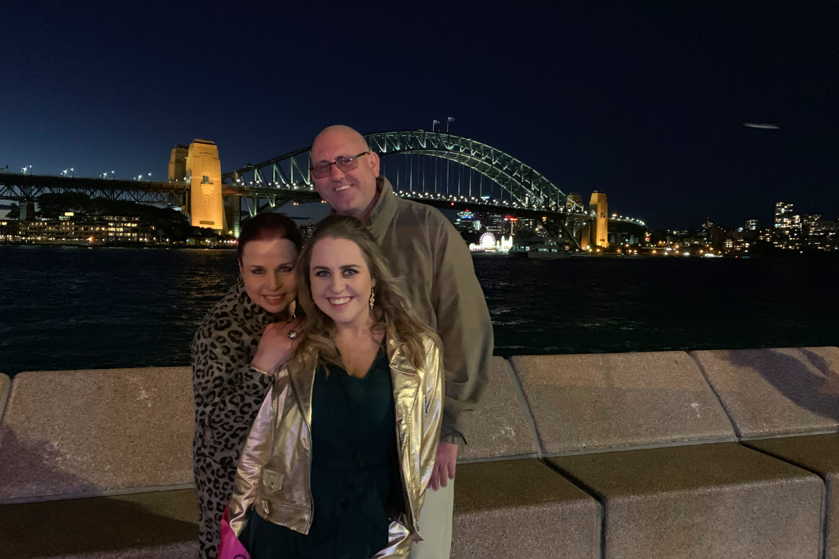 Taylah Bland and her parents