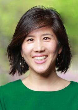 Director of Global Experiential Learning, Program on Creativity and Innovation; Associate Arts Professor of Interactive Media Business (IMB), NYU Shanghai