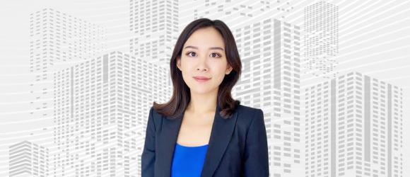 Julia Hur's headshot with some graphic design background