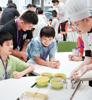 Summer Adventures for Migrant Youth at NYU Shanghai