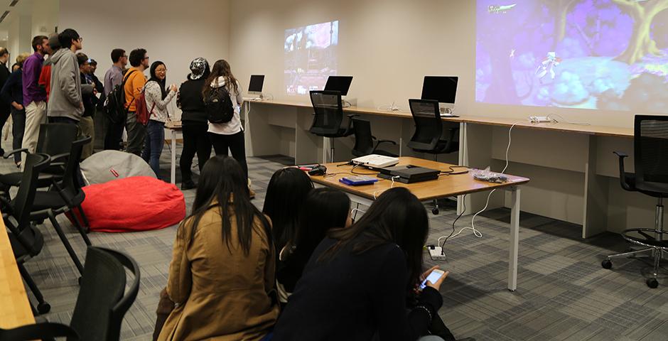 Students celebrated International Game Day at the NYU Shanghai Library with special prizes and their favorite games. November 15, 2014. (Photo by Tong Wu)