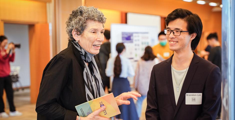 NYU Shanghai Provost Joanna Waley-Cohen speaks with Brandon Lin ’22 about his project examining the importance of perceived gender roles in Chinese college students’ decisions to seek help for depression.