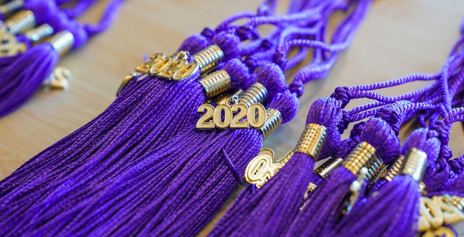 2020届毕业生们，精致的紫罗兰流苏和一大波礼品正在向你们奔来！