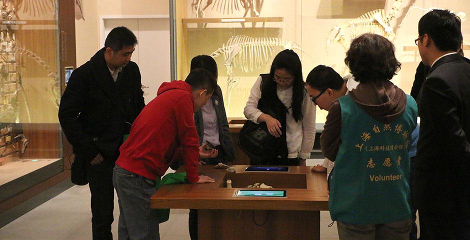 Students visit the Shanghai Natural History Museum at its new site in Jing’an Sculpture Park. April 26, 2015. (Photo by Diem Hang Pham)