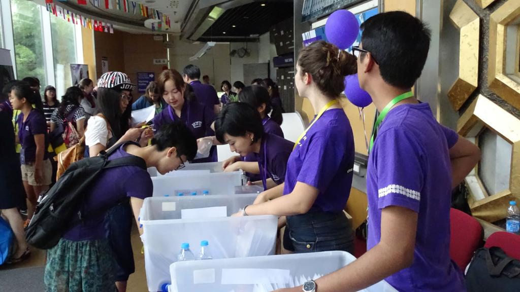 Class of 2018 Move In Day. August 16, 2014. (Photo by Watcher Wang)