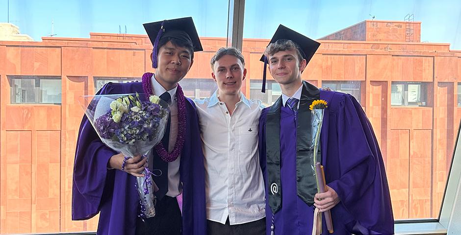 2023届毕业生（从左至右）：Gabriel Chi、Kyle Tarkiainen和Stanley Virgint