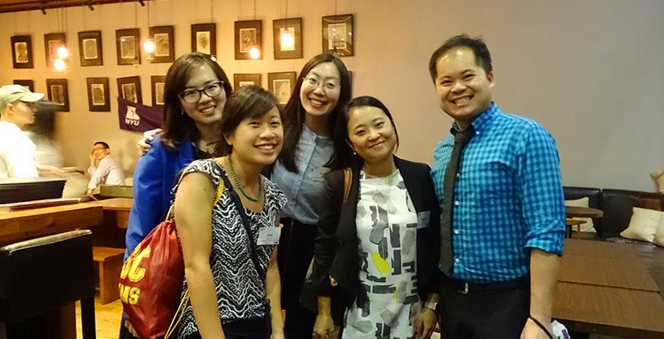 The NYU Alumni Office and Career Development Center hosted the second annual NYU Alumni Executive Mentor Appreciation Dinner on May 5. Some 50 alumni mentors and student protégés gathered to celebrate the rewards of their partnership. (Photos by: NYU Shanghai)
