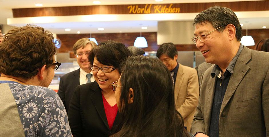 Tiehui Weng, Vice Mayor of Shanghai, visits NYU Shanghai. March 5, 2015. (Photo by Sunyi Wang)