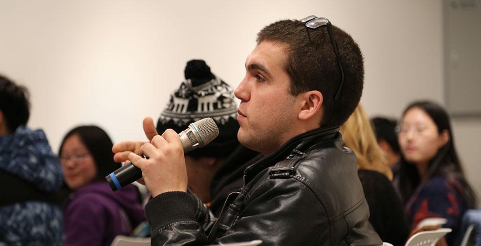 Students and faculty discuss various issues of racism at an open forum event. March 5, 2015. (Photo by Sunyi Wang)