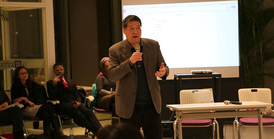 Students and faculty discuss various issues of racism at an open forum event. March 5, 2015. (Photo by Sunyi Wang)