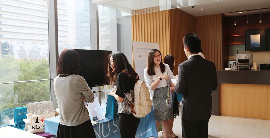 Internship Fair on October 23, 2015. (Photo by: Xinyi Xu)