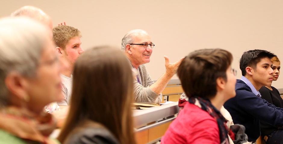 Professor Stephen Small discussed the molecular mechanisms in gene expression on February 17. (Photo by: Xinyi Xu)