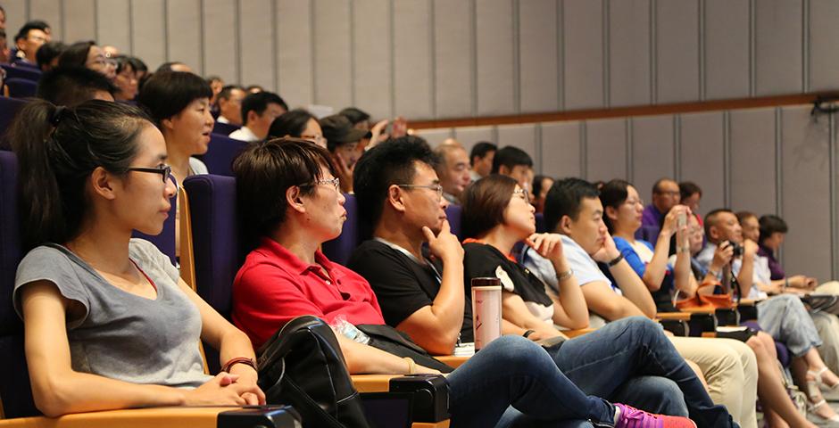Class of 2019 Parent Panel on August 22, 2015. (Photo by Sunyi Wang)