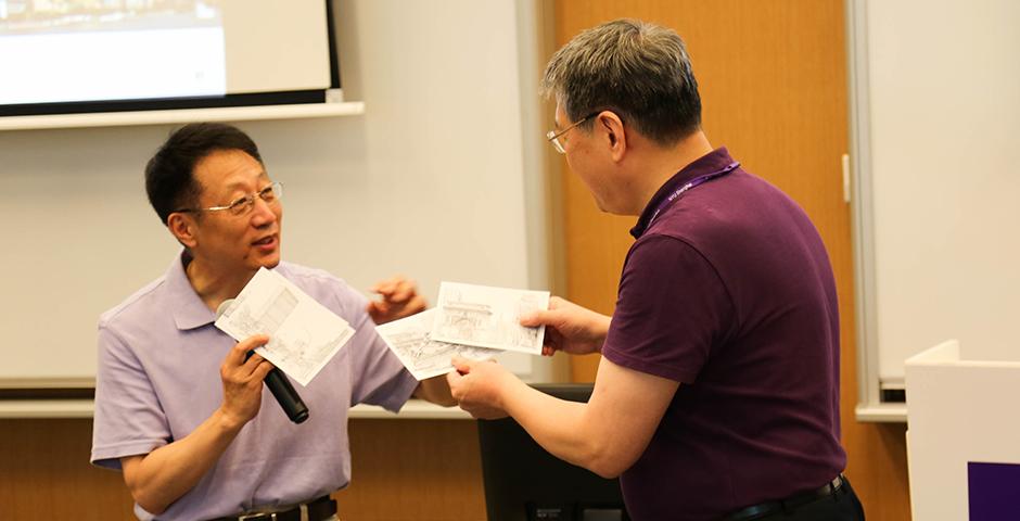 2015年7月18日上午， 联合国的一众人员来到上海纽约大学参观访问。（摄影：许志健）