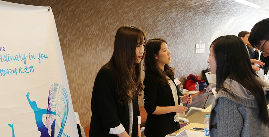 The Spring Internship Fair at NYU Shanghai saw some 22 companies with over 50 representatives recruiting students for internship opportunities on March 25. (Photo by: Shikhar Sakhuja)