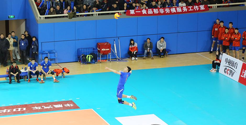 Members of the NYU Shanghai Women's Volleyball Team observed a Chinese Men's Volleyball League match on February 20. The competition saw Shanghai winning the match against Beijing in 3 out of 5 games played. (Photo by: Annie Seaman)