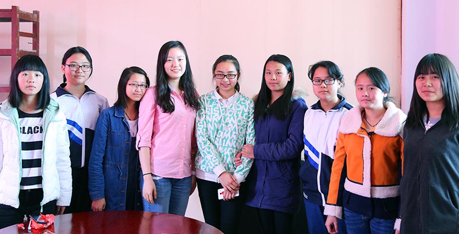 Twelve students from NYU Shanghai visited Hunan Province under a Dean’s Service Scholar (DSS) trip for rural education work during March. NYU Shanghai students used project-based methods to present English lessons at the Suining No. 1 High School. (Photos by: Shikhar Sakhuja)