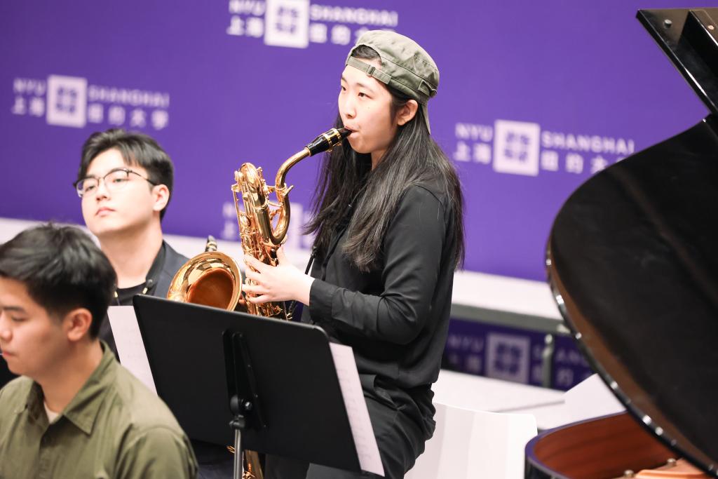 The spring concert was a chance for some students to try their hand at arranging music. Vera Chong ‘21, a member of both the jazz ensemble and orchestra, arranged the orchestra’s “Promise of the World” by Joe Hisaishi. “It’s really cool to hear something you wrote materialize into something real!” she said. "I have really fond memories playing this piece my freshman year in a quartet and thought that it would be a great way to finish my time here in the NYU Shanghai music department.”