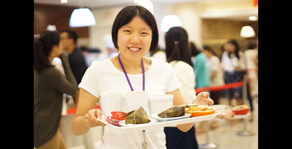 The NYU Shanghai community celebrates Dragon Boat Festival with traditional zongzi and colorful satchets. June 19, 2015. (Photo by Charlotte San Juan)