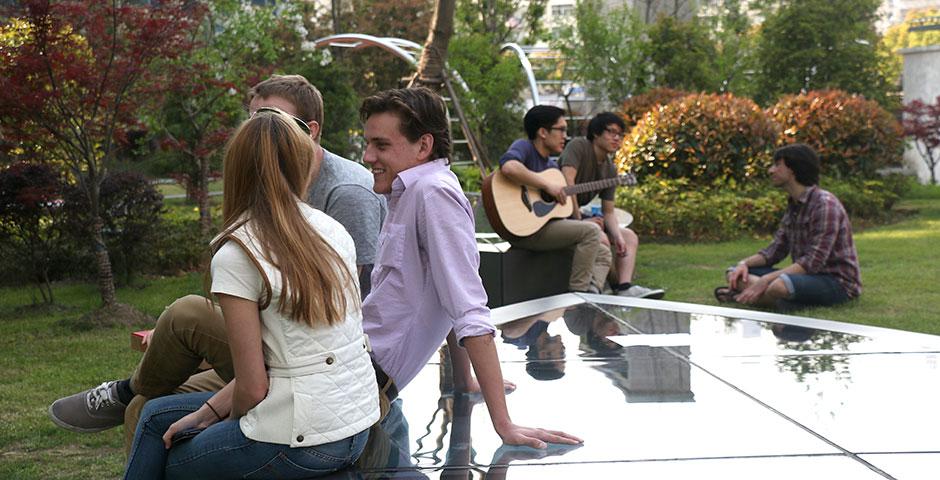 NYU Shanghai kicks off this year's Ally Week with an afternoon picnic bash outside the Academic Building. April 12, 2015. (Photo by Kadallah Burrowes)