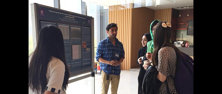 FoS students showcased their final project to the audience. May 13, 2015. (Photo by Wenshu Li)