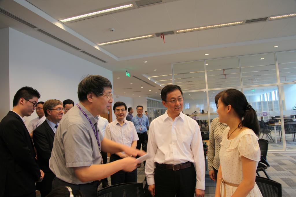 Han Zheng (韩正), Party Chief of Shanghai, Visited NYU Shanghai on September 1, 2014