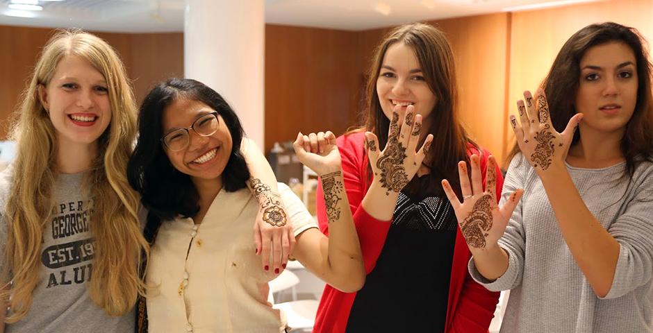 The Eid Festival was on September 24th, 2015. At the event, students got a taste of a variety of foods, have volunteering students apply henna, try some traditional bangles, and enjoy a multitude of different music styles. (Photo by Shikhar Sakhuja)