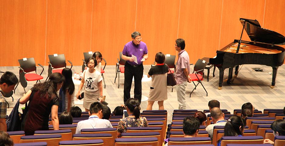 Class of 2019 Parent Panel on August 22, 2015. (Photo by Yifei Wu)