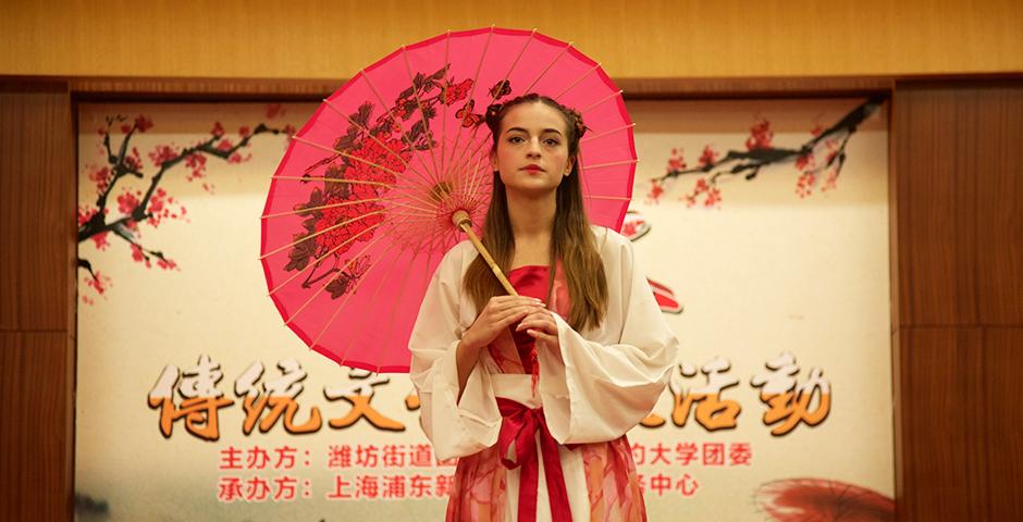 NYU Shanghai holds many culture exchange events with the City &amp; the community. On Oct. 8th, NYU Shanghai students joined the Weifang community for a Chinese Culture Fashion Show. （Photo by: Leidy Tapasco）