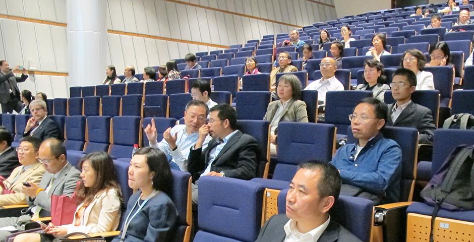 Fulbright Scholars Visit NYU Shanghai, October 16, 2014. (Photo by Rhine Lu)
