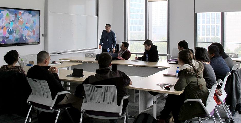 Members of NYU New York and NYU Abu Dhabi attend J-Term course "Arabs, Islam, and Commerce in China and the Indian Ocean 9-16th Centuries" at NYU Shanghai. January 2015. (Photo by Tannia Xia)