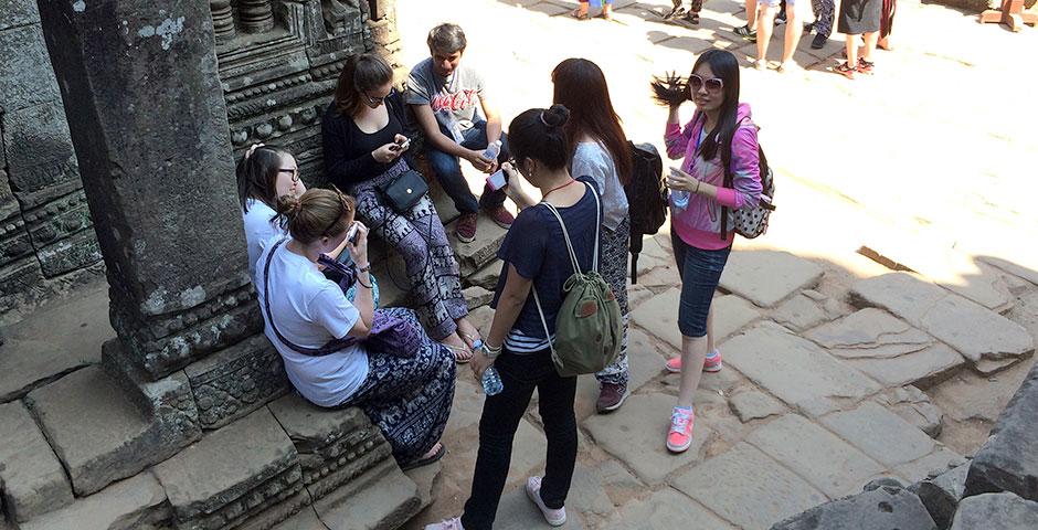 2015年1月中旬，DSS项目柬埔寨志愿者服务学习之旅。 (摄影：Janli Tiffany Gwo)