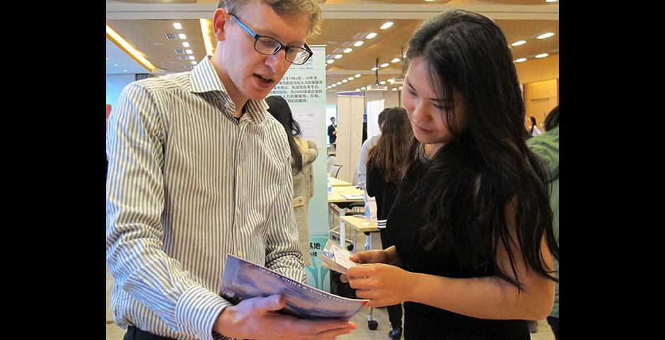 Dozens of organizations ranging from business, finance, arts, media, non-profit, technology, marketing, human resources, consulting, healthcare, and education stopped by NYU Shanghai for the 2015 Summer Internship Fair. March 27, 2015. (Photo by NYU Shanghai Public Affairs)