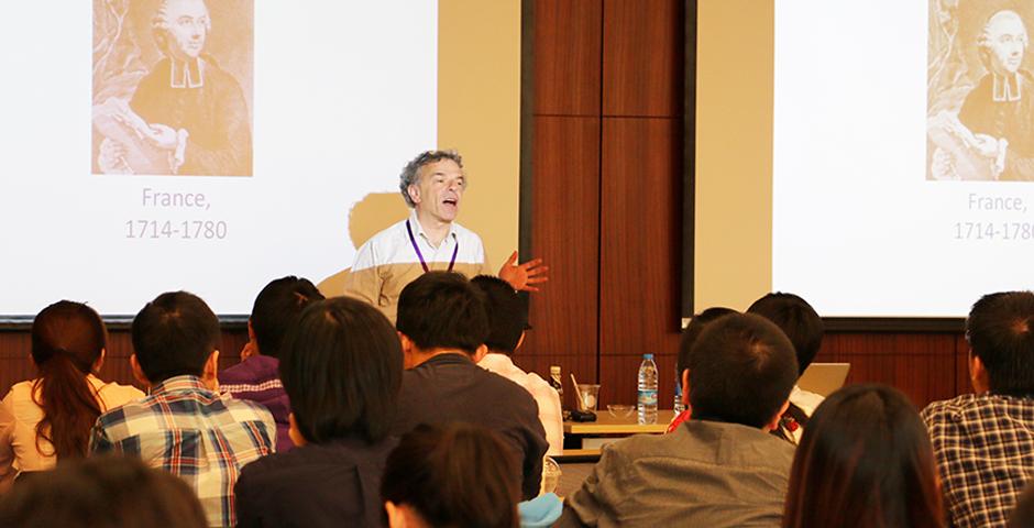 Shanghai Colloquium in Neuroeconomics: Jeremy M. Wolfe, on October 15, 2015. (Photo by: Junbo Chen)