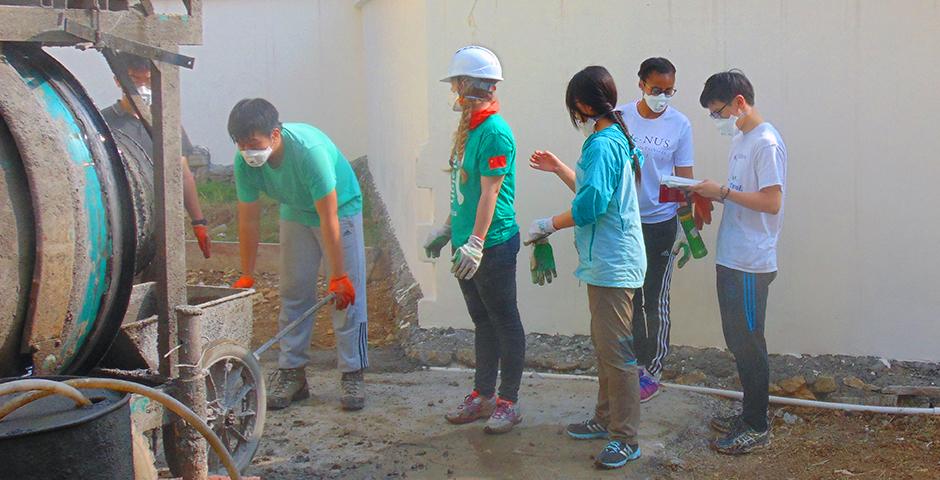 NYU Shanghai Deans' Service Scholars (DSS) visited Zhenfeng County, Guizhou Province, in March to work with Raleigh China in building a playground at a local school. (Photo by: Haider Ali)