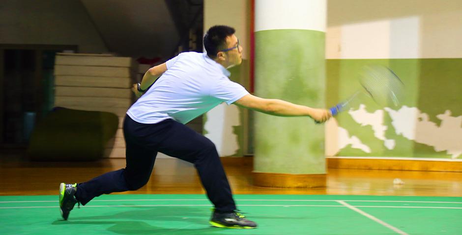 NYU Shanghai and Shanghai University of International Business and Economics squared off in several men’s and women’s matches on March 14th in Songjiang District. (Photo by: Xinyi Xu)