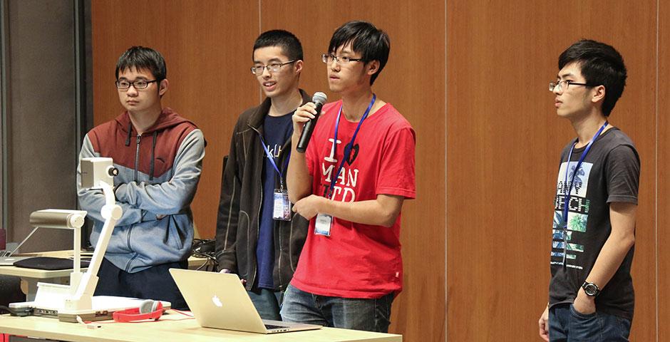 11月15日至16日， 250名来自世界各地的大学生创客高手相聚于上海纽约大学举办的创客武林大会 (摄影： Kadallah Burrowes)