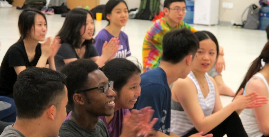 Dance professor Aly Rose prepped students for two high-energy routines on March 31 which featured modern dance, jazz and hip-hop choreography. (Photo by: NYU Shanghai)