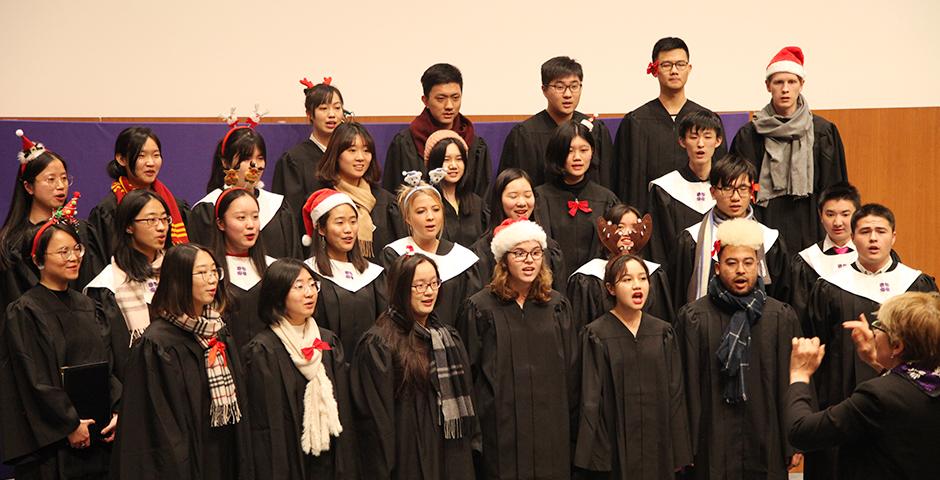上海纽约大学合唱团、室内乐演奏课、二胡课、竹笛课、个人演唱课等，共同举办期末音乐会，展现了本学期以来取得的成绩与收获。（摄影：NYU Shanghai）