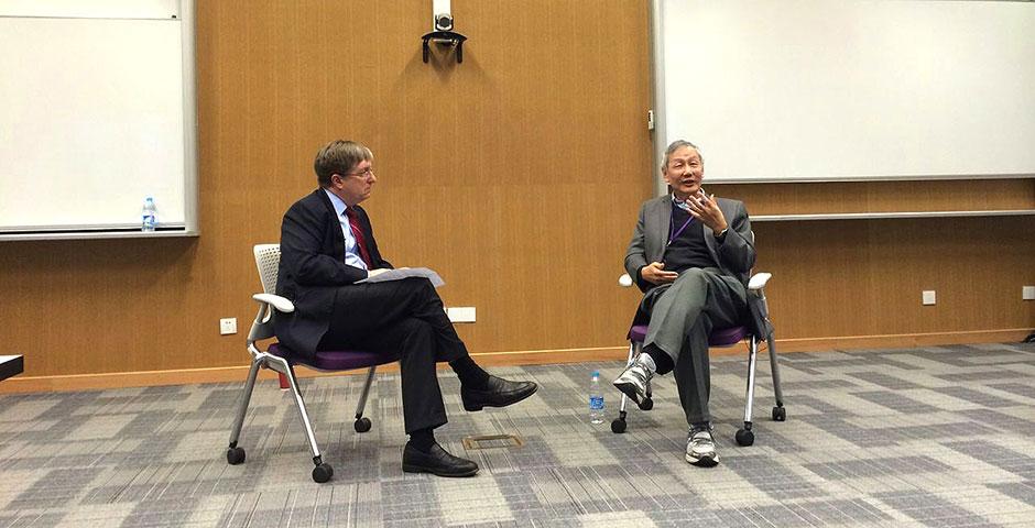 C.C. Chu, renowned for his inventions in biomaterials, sits down with NYU Shanghai Vice Chancellor Jeff Lehman. March 24, 2015. (Photo by Mei Wu)