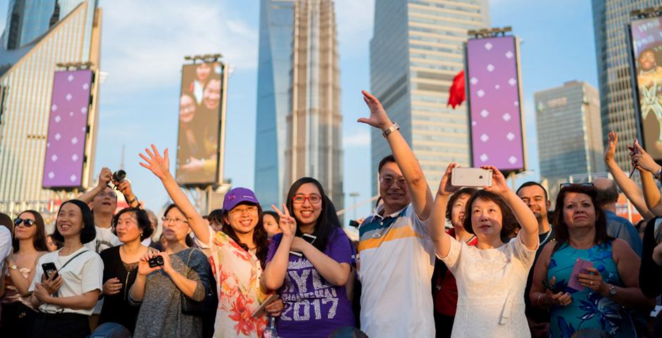 The iconic Shanghai landmark turned NYU violet on the evening of May 27 in honor of the graduating class of 2017. NYU Shanghai students thrilled parents, faculty and friends with a series of dance, video art and musical performances.  (Photos by: NYU Shanghai)