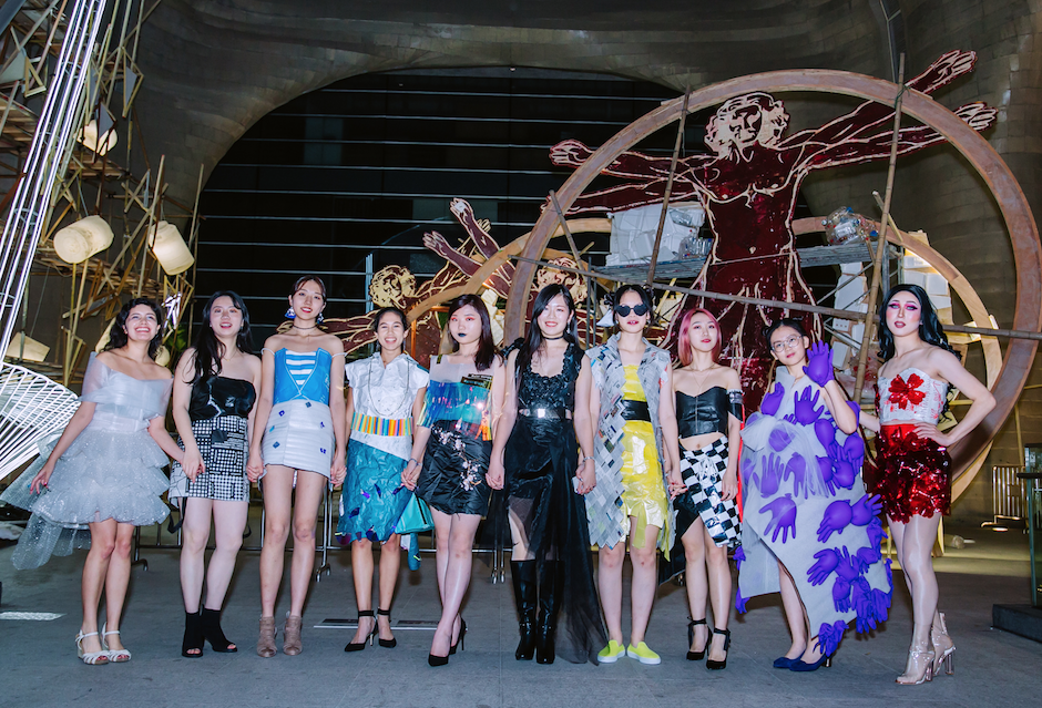 November 11:  Green Shanghai, a student organization dedicated to promoting conservation and sustainability on campus and across the city, hosted its third Trash Fashion Show at the Shanghai Himalayas Museum.