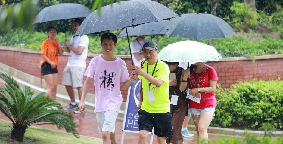 Students from 47 countries around the world moved into their new home at Jinqiao residence today. Here are some of our favorite moments from an at times very wet Move-In Day! (Photo by: Jia Li )