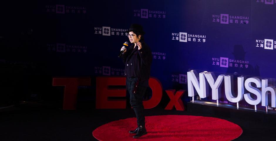 Peng Wei, co-founder and product owner of Lingxi, a software supplier and service provider for Chinese NGOs, talked about harnessing data for greater social impact, citing cases such as crowdfunding for social entrepreneurial programs, electronic libraries for children, and mobilizing volunteers online to tackle water pollution.